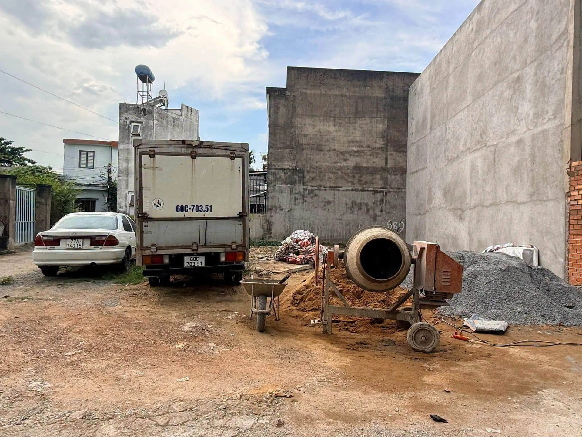 Bán lô đất góc 2 mặt tiền 84m² Trấn Biên - Ảnh 1