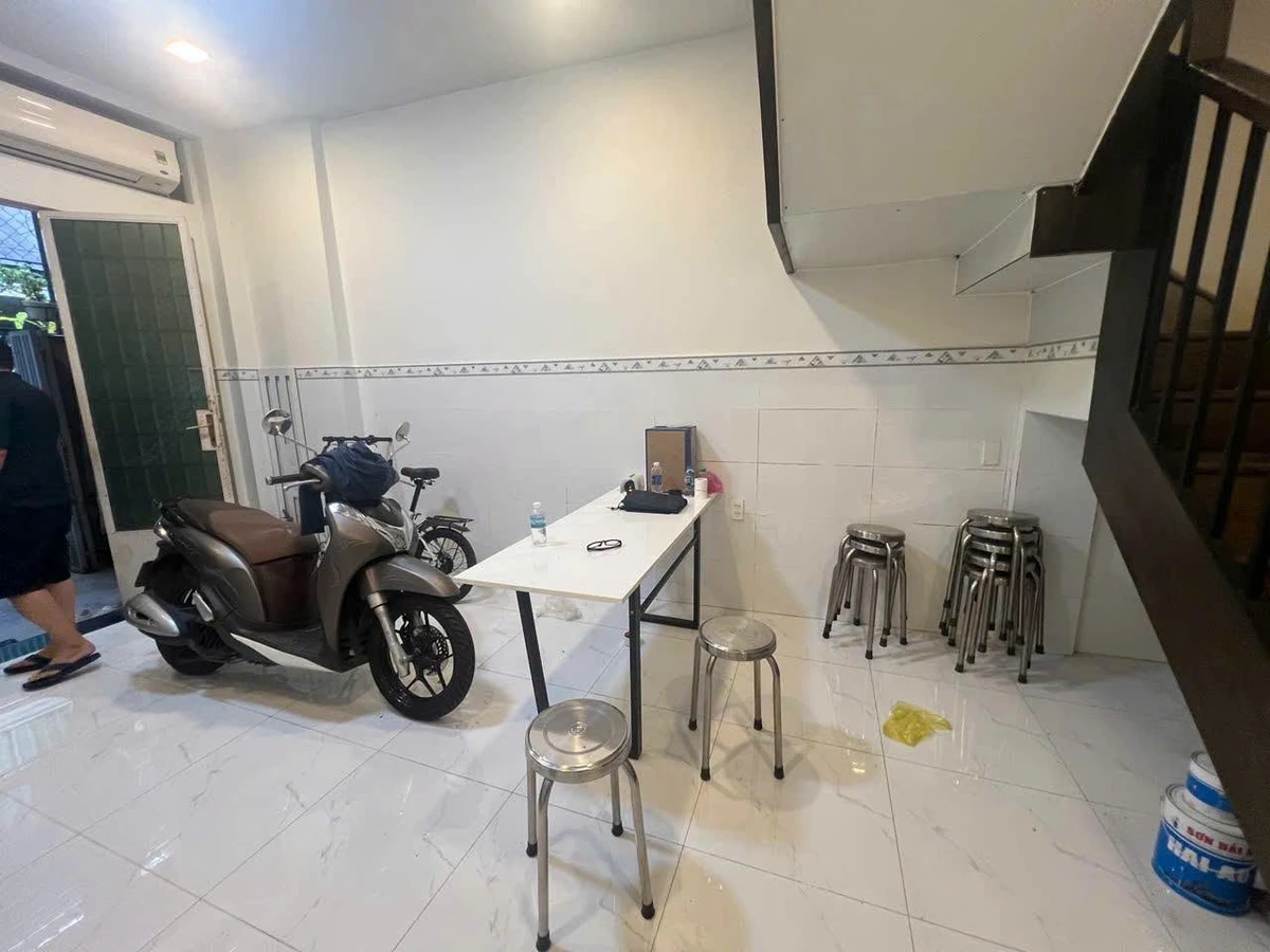 Bán nhà 2 tầng 3PN Huỳnh Mẫn Đạt Bình Thạnh 61m2 hơn 8 tỷ - Ảnh thu nhỏ 4