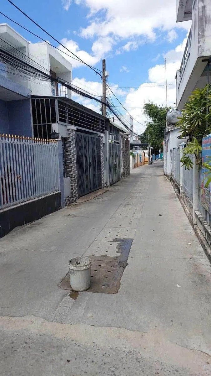Bán nhà Phú Cường Thủ Dầu Một 68.8m² 2 phòng ngủ 2.45 tỷ - Ảnh 1