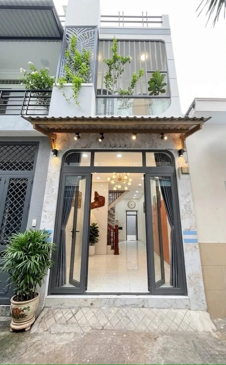 Bán nhà 2 mặt tiền trước sau 2 tầng, 3,2x9m, đường Trần Văn Ơn, Tân Phú, giá 3,86 tỷ - Ảnh 1