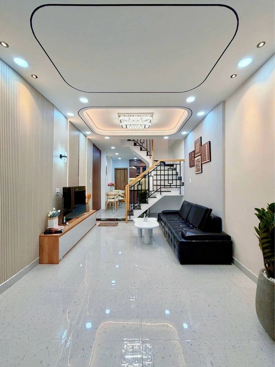 Bán nhà 2 tầng BTCT 40m² hẻm Cô Giang, gần Cầu Kiệu, Phú Nhuận, giá nhỉnh 5 tỷ - Ảnh 1