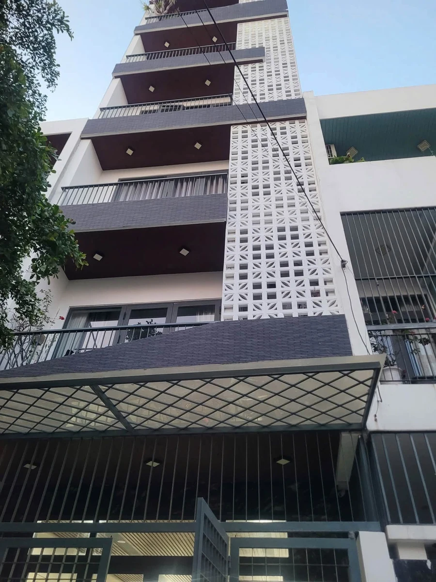 Bán căn hộ 7 tầng 130m2 gần biển Quận 1, 10 tỷ - Ảnh thu nhỏ 2