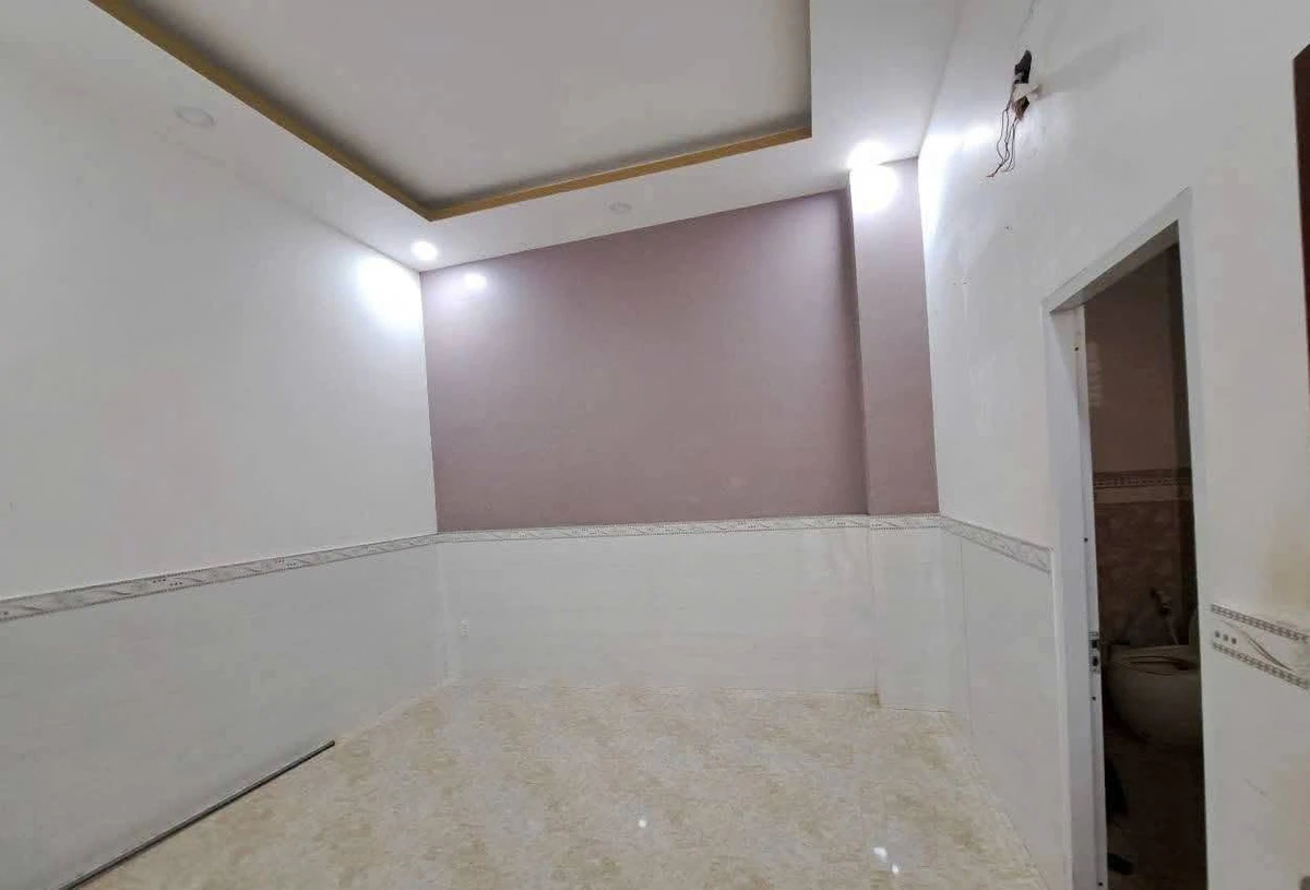 Bán nhà mặt tiền Chợ Mới Long Cang 100m², 3 phòng - Ảnh thu nhỏ 4