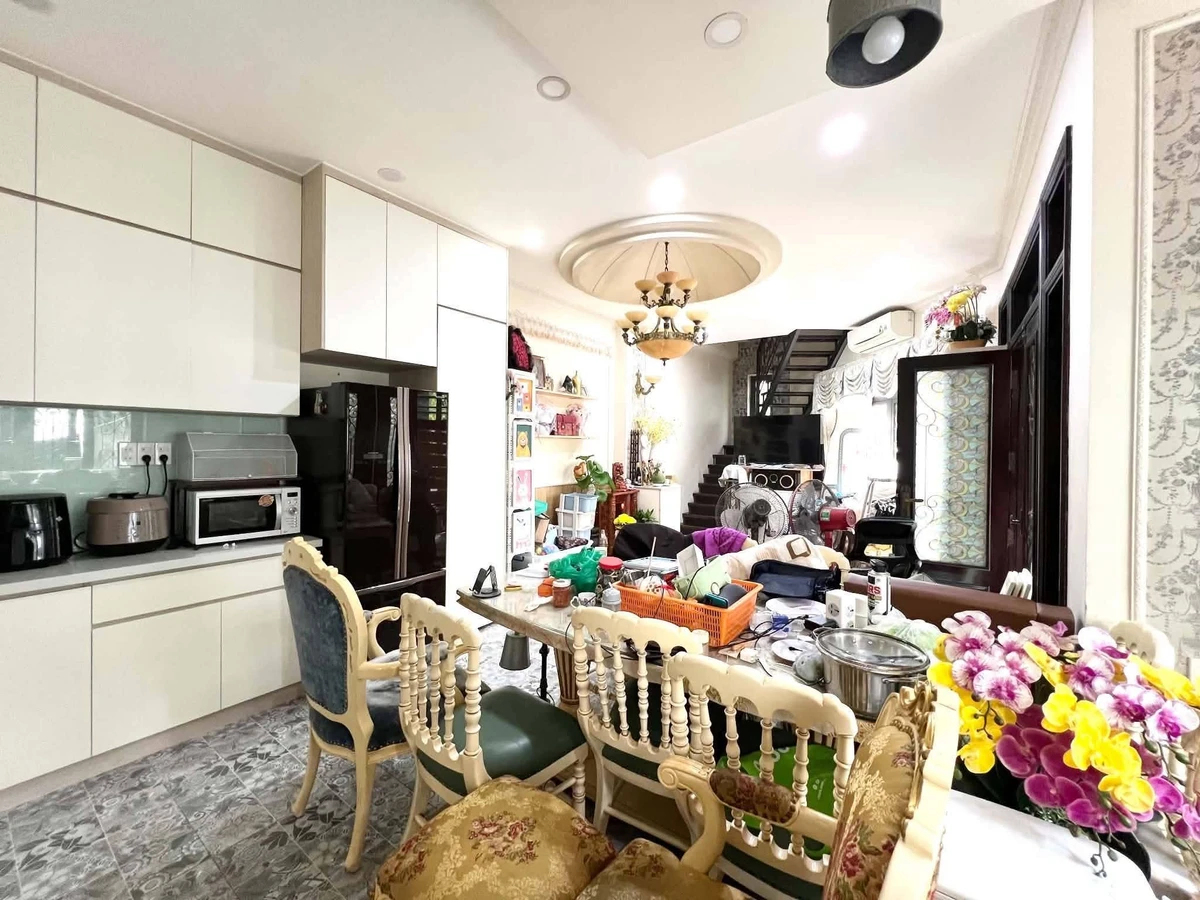 Bán biệt thự 92.5m2 trệt 2 lầu gần Dương Quảng Hàm, Gò Vấp giá 11,5 tỷ - Ảnh thu nhỏ 4