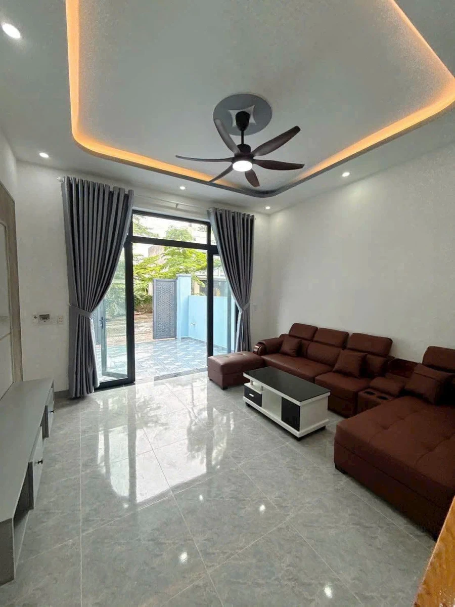 Bán nhà 1 trệt 1 lầu 3PN 81m² Bến Cát 2.2 tỷ - Ảnh thu nhỏ 2