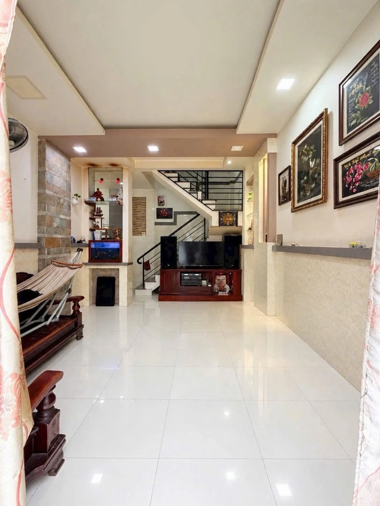 Bán nhà hẻm 4m Thạch Lam, Tân Phú, 32m² 2 tầng, nở hậu, giá nhỉnh 3 tỷ - Ảnh 1