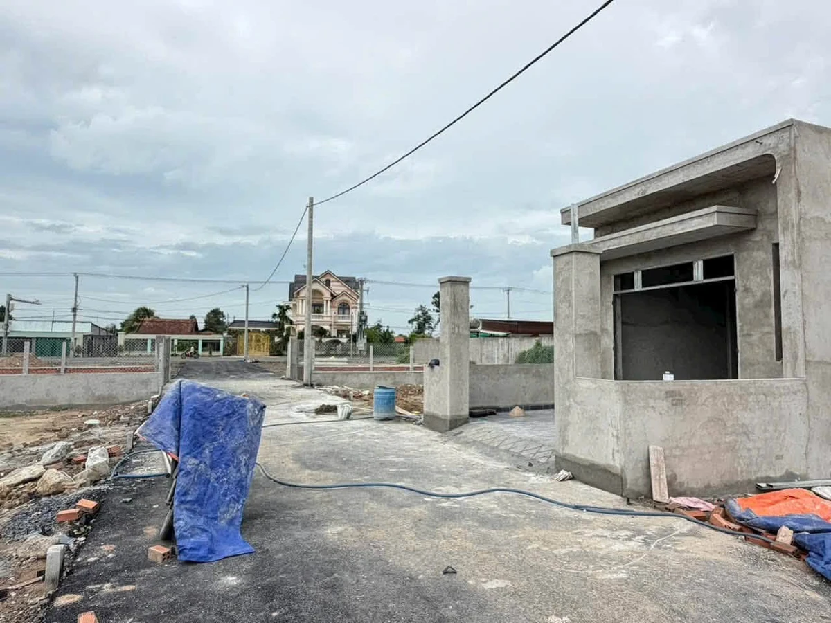 Đất nền mặt tiền Hương Lộ 15, 100-150m² chỉ 980 triệu - Ảnh thu nhỏ 3