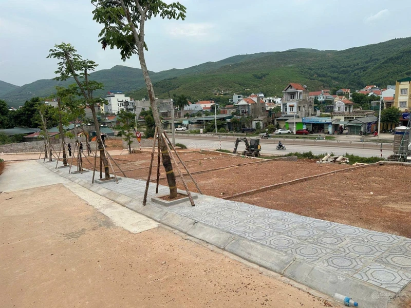 Bán đất 72,6m2 tại Đại Yên, Hạ Long, Quảng Ninh, 2,3 tỷ, view đẹp, lõi trung tâm, chính chủ