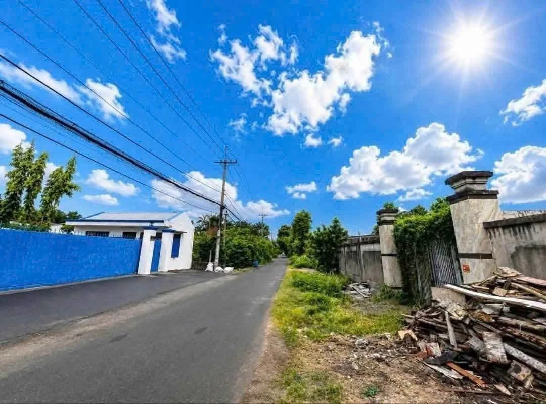Bán nhà mới xây 195m² 4 phòng, Củ Chi - Ảnh 1