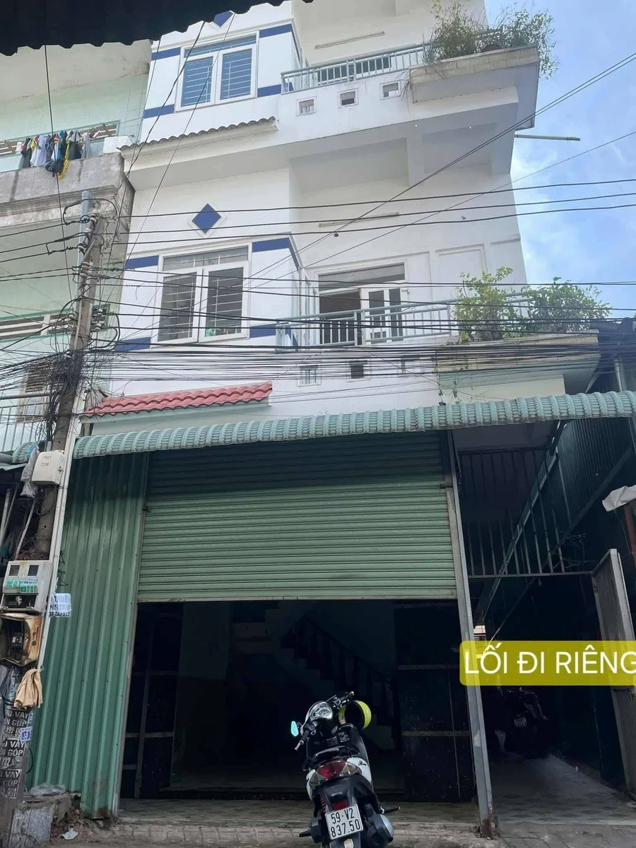 Bán dãy nhà trọ 15 phòng, 121 m² ở Dĩ An, giá 5.5 tỷ - Ảnh 1