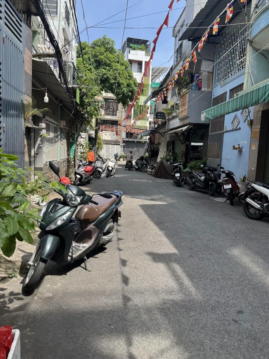 Bán nhà hẻm xe hơi 8m đường Âu Cơ, 4 tầng, 4x16m, giá 10,7 tỷ, Tân Bình - Ảnh 1
