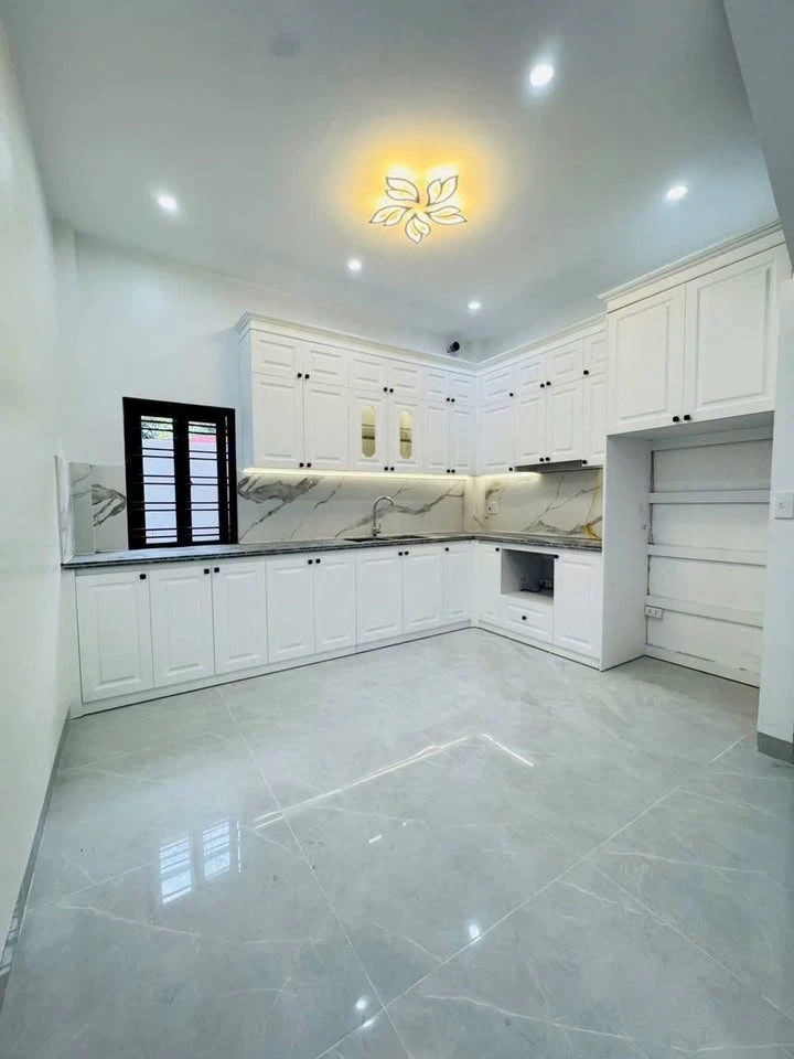 Bán nhà 4 tầng 42m2 Lê Hồng Phong Hải Phòng 4,05 tỷ - Ảnh thu nhỏ 3