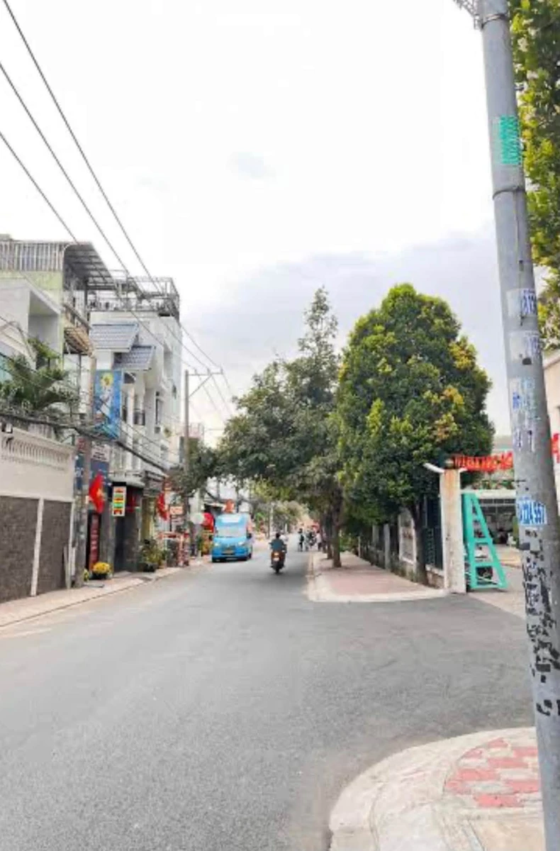 Bán nhà 1 trệt 1 lầu 70m² 7 phòng, 4,2 tỷ, Trường Thọ, Thủ Đức - Ảnh thu nhỏ 2