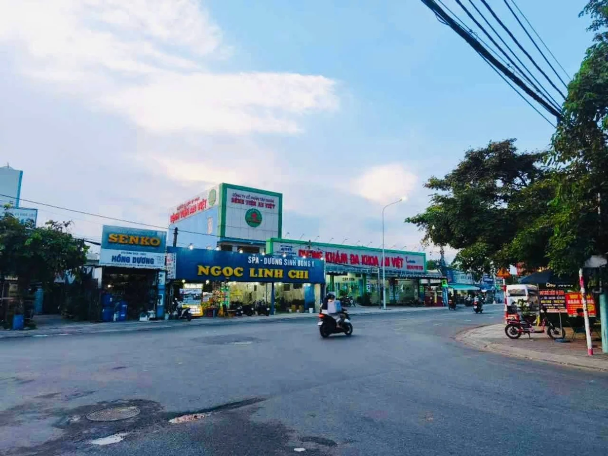 Bán nhà mặt tiền 2 tầng 60m² đường 12m, KDC Trang An, Chiêu Liêu, Dĩ An - Ảnh thu nhỏ 4