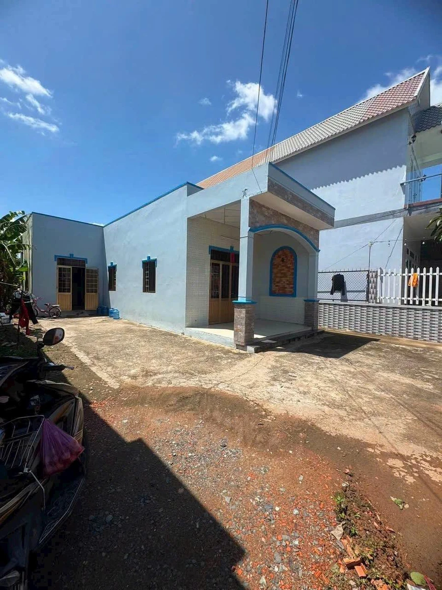 Bán nhà cấp 4 hẻm 10 Võ Văn Môn, Phường 4, Tân An, Long An, 310m², giá 2,9 tỷ - Ảnh thu nhỏ 2