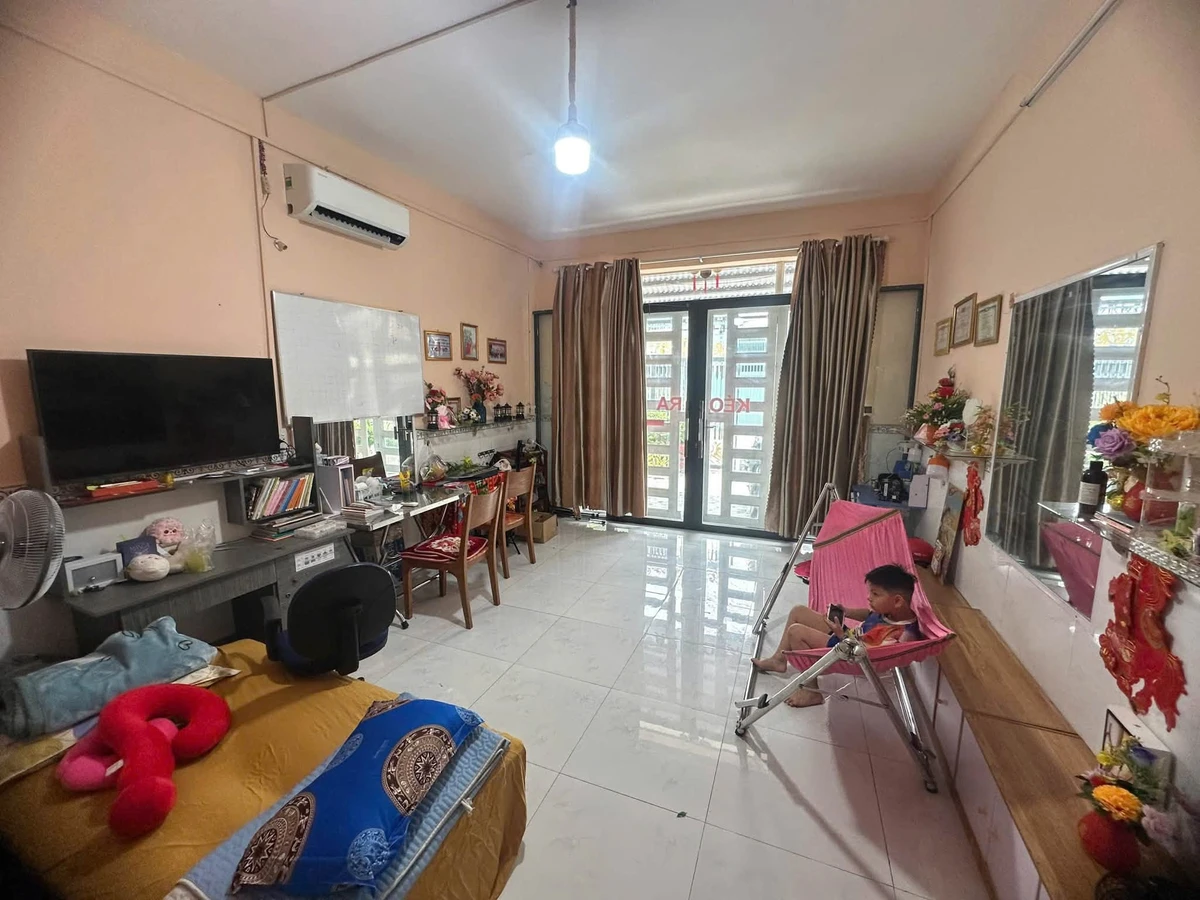 Bán nhà 1 trệt 1 lầu 240m² Tam Hiệp 12 tỷ - Ảnh thu nhỏ 4