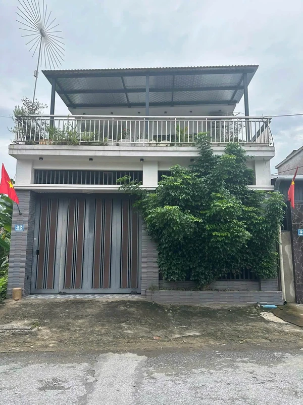 Bán nhà mặt đường Hoàng Văn Bá, TP Vinh, 110m² 3PN 2WC