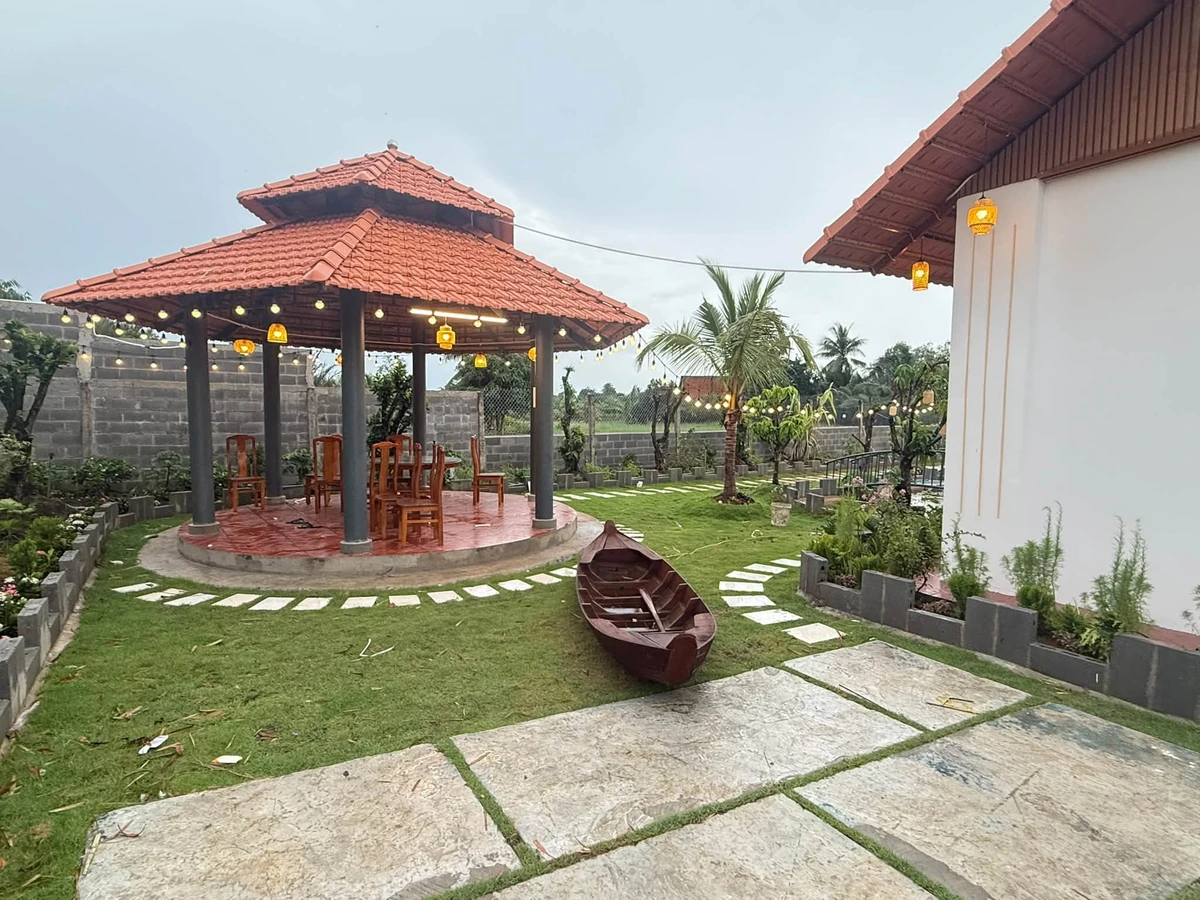 Nhà vườn mái ngói 1.900m² ven sông Vàm Cỏ Tây, Long An - 5.9 tỷ - Ảnh thu nhỏ 5