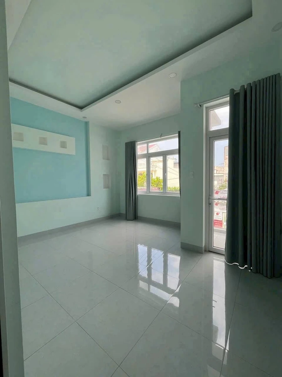 Bán nhà lầu 100m2 3PN Bùi Thị Xuân Tân Phú 4.3 tỷ - Ảnh thu nhỏ 3