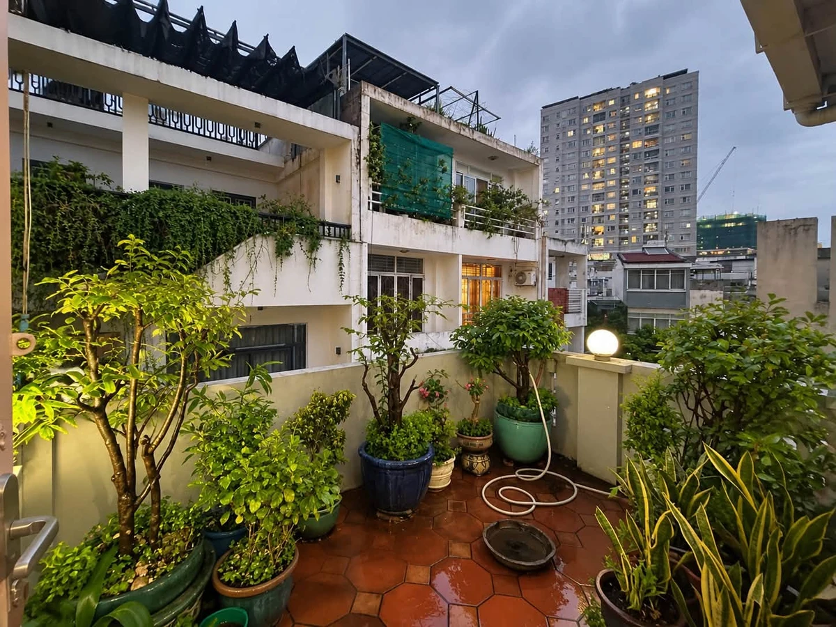 Bán nhà phố 4 tầng 172m² 4PN Đoàn Thị Điểm P1 Phú Nhuận 12.6 tỷ - Ảnh thu nhỏ 2