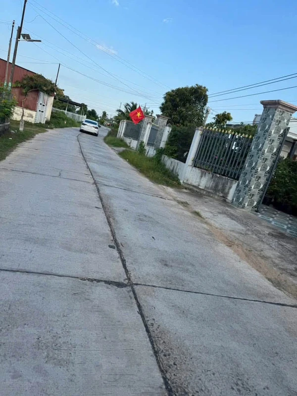 Bán đất thổ cư mặt tiền đường bê tông 162m2 gần chợ Bình An, cách Phan Thiết 6km