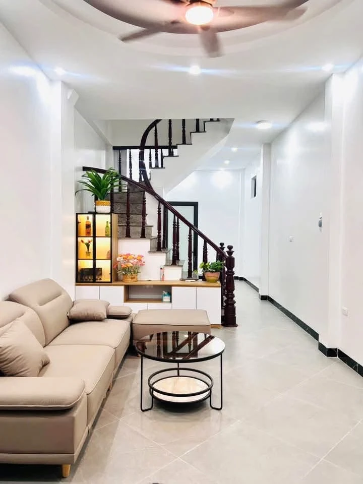 Bán nhà phố Trương Định 45m2 5 tầng hơn 7 tỷ - Ảnh 1