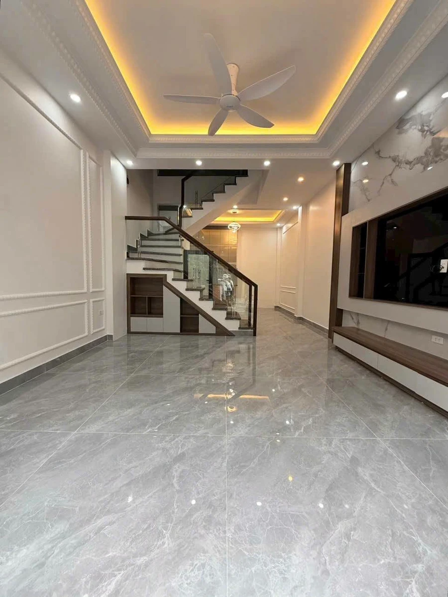 Bán nhà mặt ngõ 4 tầng, 45m², 4PN, Quận 1 - Ảnh thu nhỏ 3