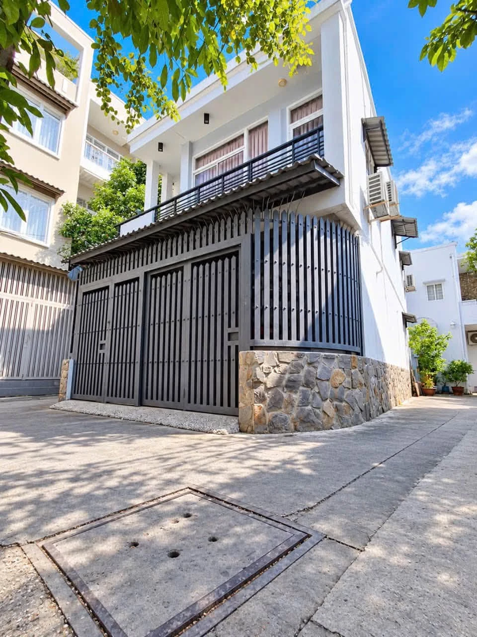 Bán nhà phố 3 tầng 87m² đang cho thuê 10tr/tháng Bình Thạnh - Ảnh 1