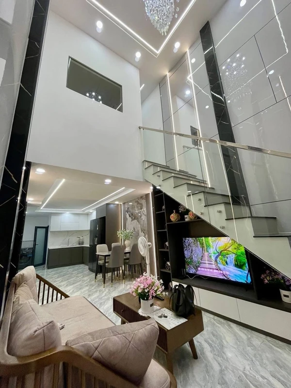 Bán nhà 2PN sát Emart Phan Huy Ích 3.3 tỷ, Quận 12