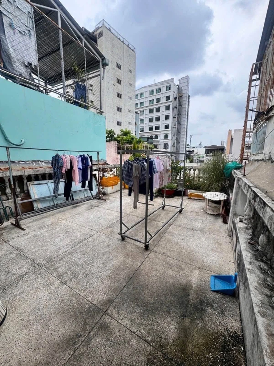 Bán nhà hẻm Nguyễn Trãi Quận 5, 4.7x12m, 4 tầng, 6PN, giá 8,5 tỷ - Ảnh thu nhỏ 4