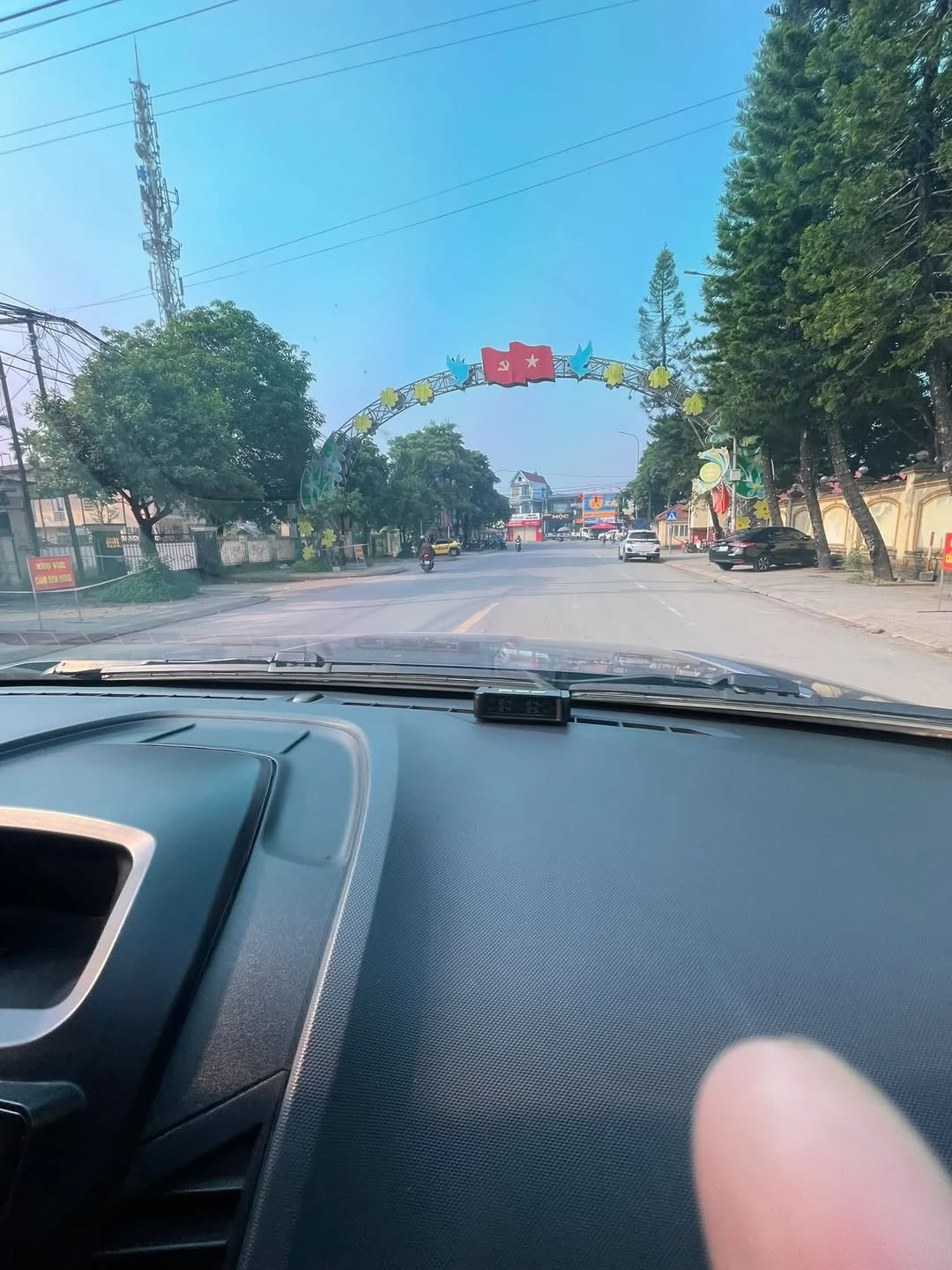 Bán đất Phú Thọ 420m² mặt tiền 10m, giá 100 triệu - Ảnh 1