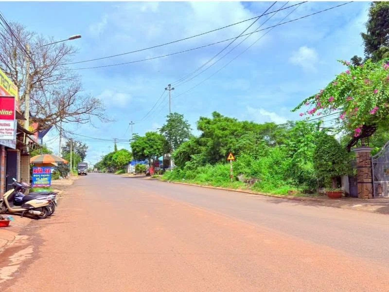 Đất mặt tiền 9,2x35m Buôn Ma Thuột - 7,6 tỷ - Ảnh thu nhỏ 2