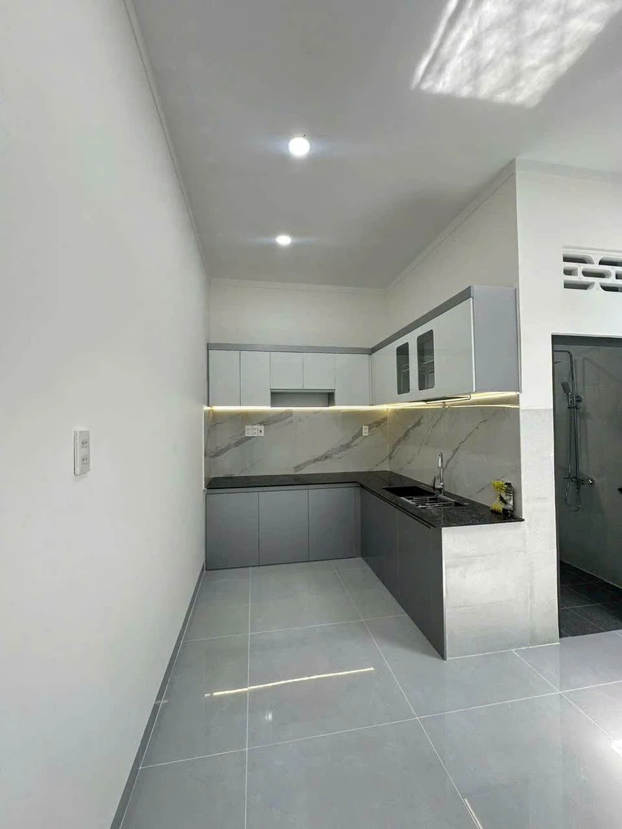 Bán nhà sổ riêng 2PN, 100m² gần chợ Quang Thắng, Quận 12 - Ảnh thu nhỏ 5
