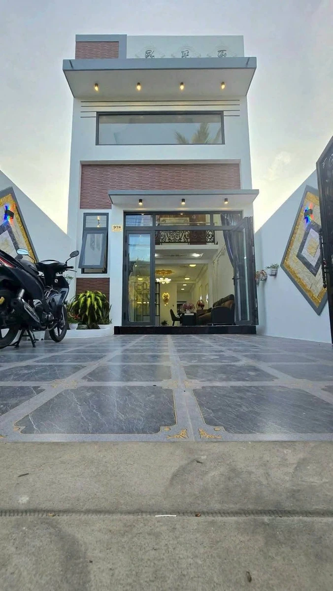 Bán nhà mới 3PN hoàn thiện Sơn Đông 103m² - Ảnh 1
