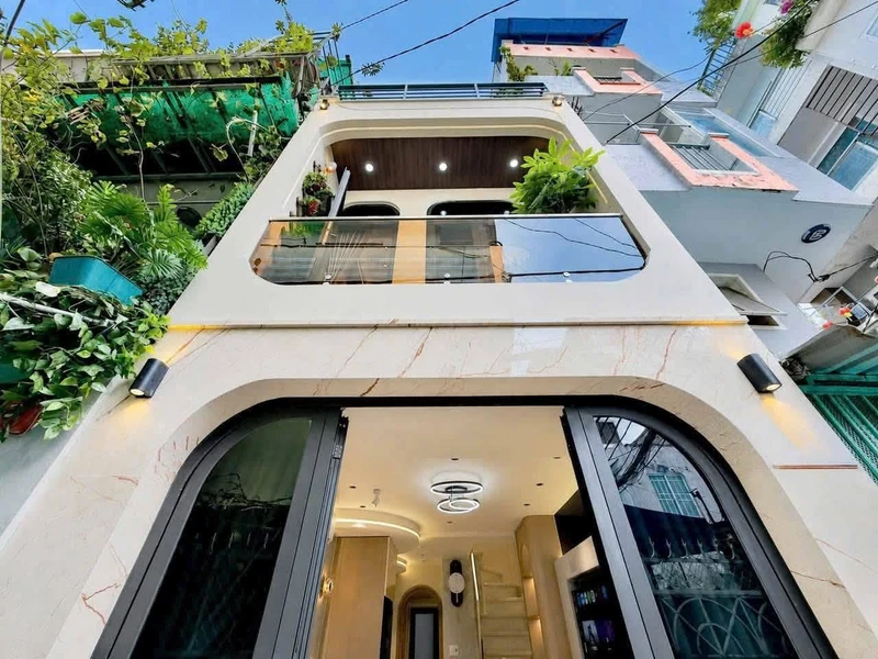 Bán nhà 2 tầng 3PN 30m² 5,5 tỷ Phú Nhuận