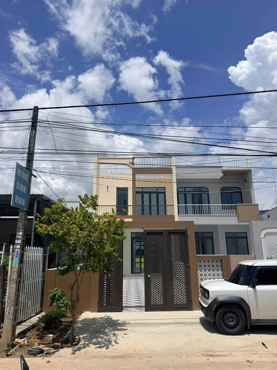Bán nhà mặt tiền Hương lộ 45 Bình Chánh 123m2 2,59 tỷ - Ảnh thu nhỏ 2
