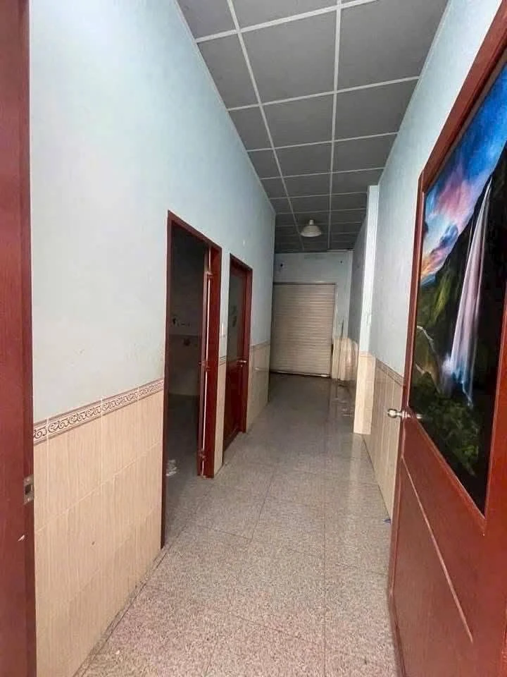 Bán nhà cấp 4 mặt tiền Hoàng Hoa Thám, TP Bà Rịa, 114m2, giá 5,4 tỷ - Ảnh thu nhỏ 4