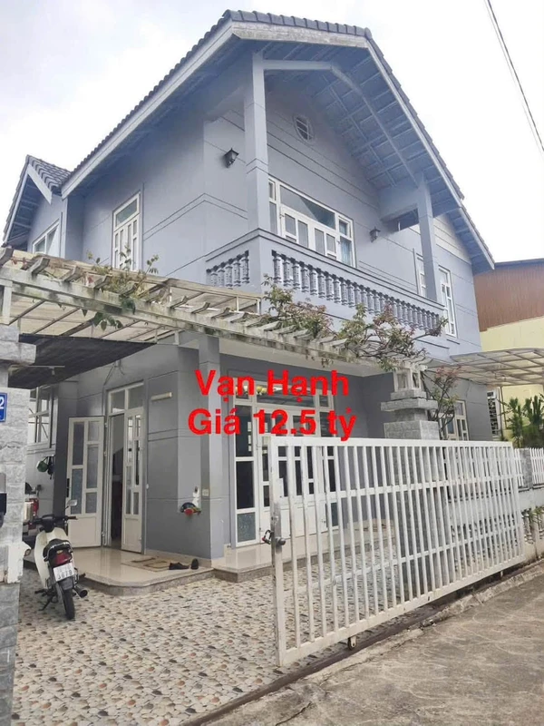 Bán biệt thự Đà Lạt 200m² 12.5 tỷ đường Vạn Hạnh
