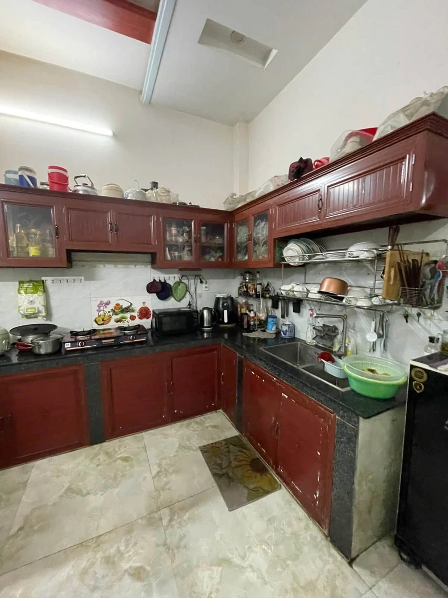 Nhà 3 tầng Long Hưng 92m² giá 4,8 tỷ - Ảnh thu nhỏ 3