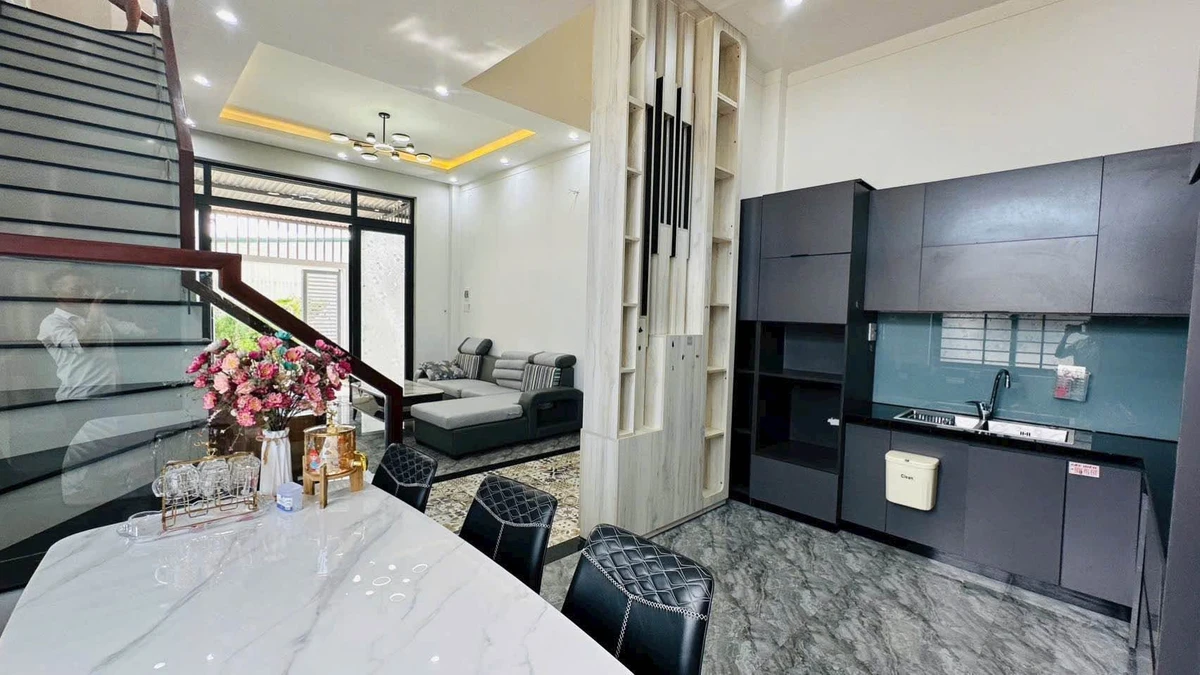 Bán nhà mê góc 2 mặt tiền đường Mai Thúc Loan, 5,5x18m, 3PN, gần bệnh viện 211 - Ảnh thu nhỏ 4