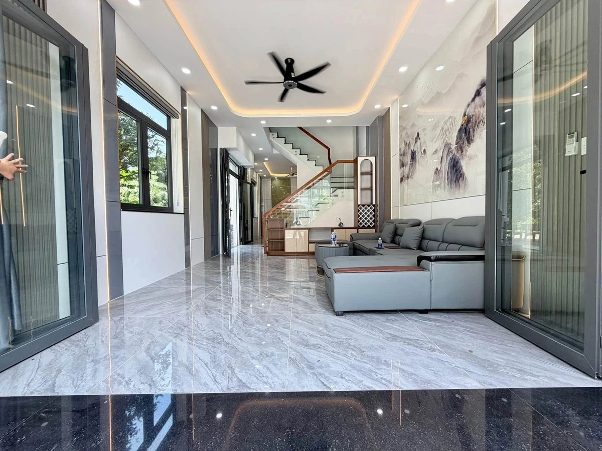 Bán nhà 3PN 74m2 Dĩ An, giá 6 tỷ - Ảnh thu nhỏ 3