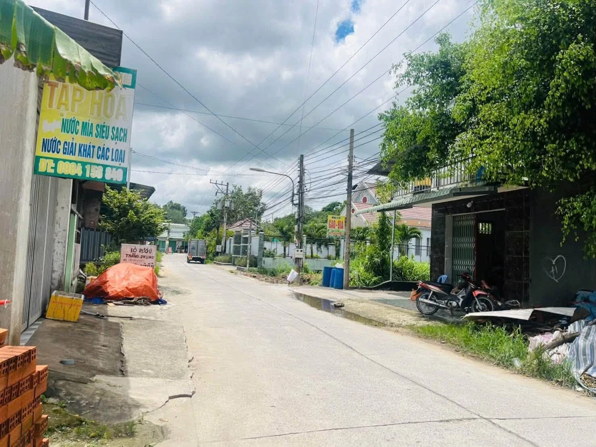 Bán đất mặt tiền Tân Định, Bến Cát, Bình Dương, 200m², 1 tỷ 750 - Ảnh thu nhỏ 2