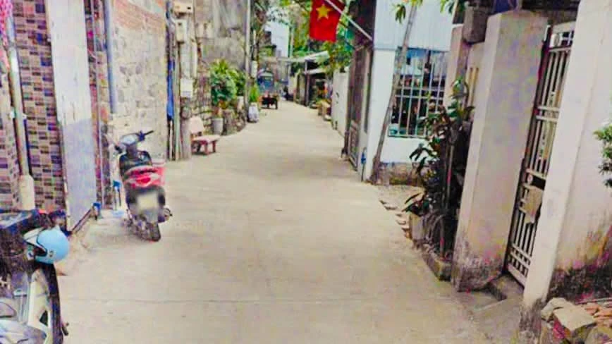 Bán nhà cấp 4 hẻm Bà Triệu 100m², Quảng Ngãi - Ảnh thu nhỏ 2