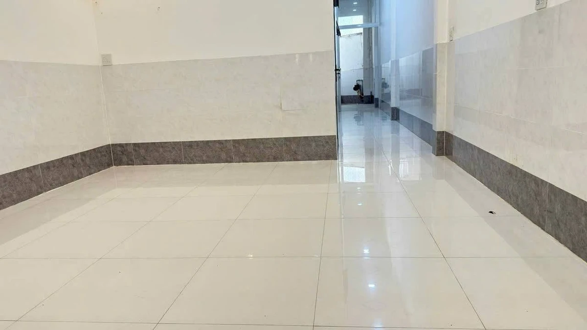 Bán nhà cấp 4 hẻm 233 Nguyễn Văn Cừ, 4x16m, 2.9 tỷ, Quận 12 - Ảnh thu nhỏ 3