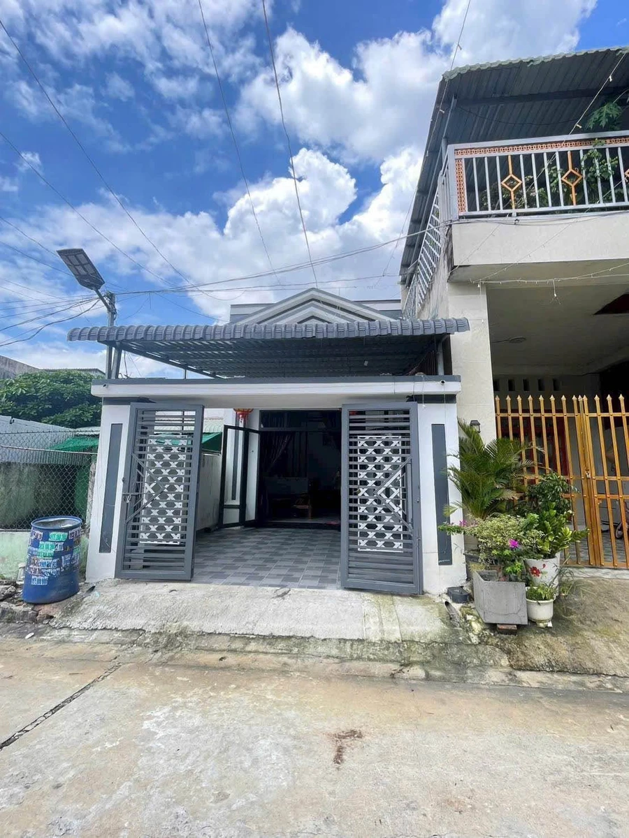 Bán nhà 2PN 100m² Bến Cát Bình Dương 1 tỷ 680 triệu - Ảnh thu nhỏ 2