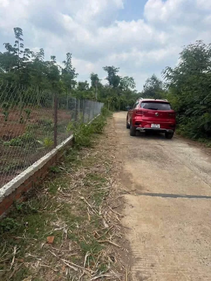 Bán đất nông nghiệp gần 700m2 cạnh hồ Buôn Bông, Phường Ea Kao, giá 599 triệu - Ảnh thu nhỏ 3