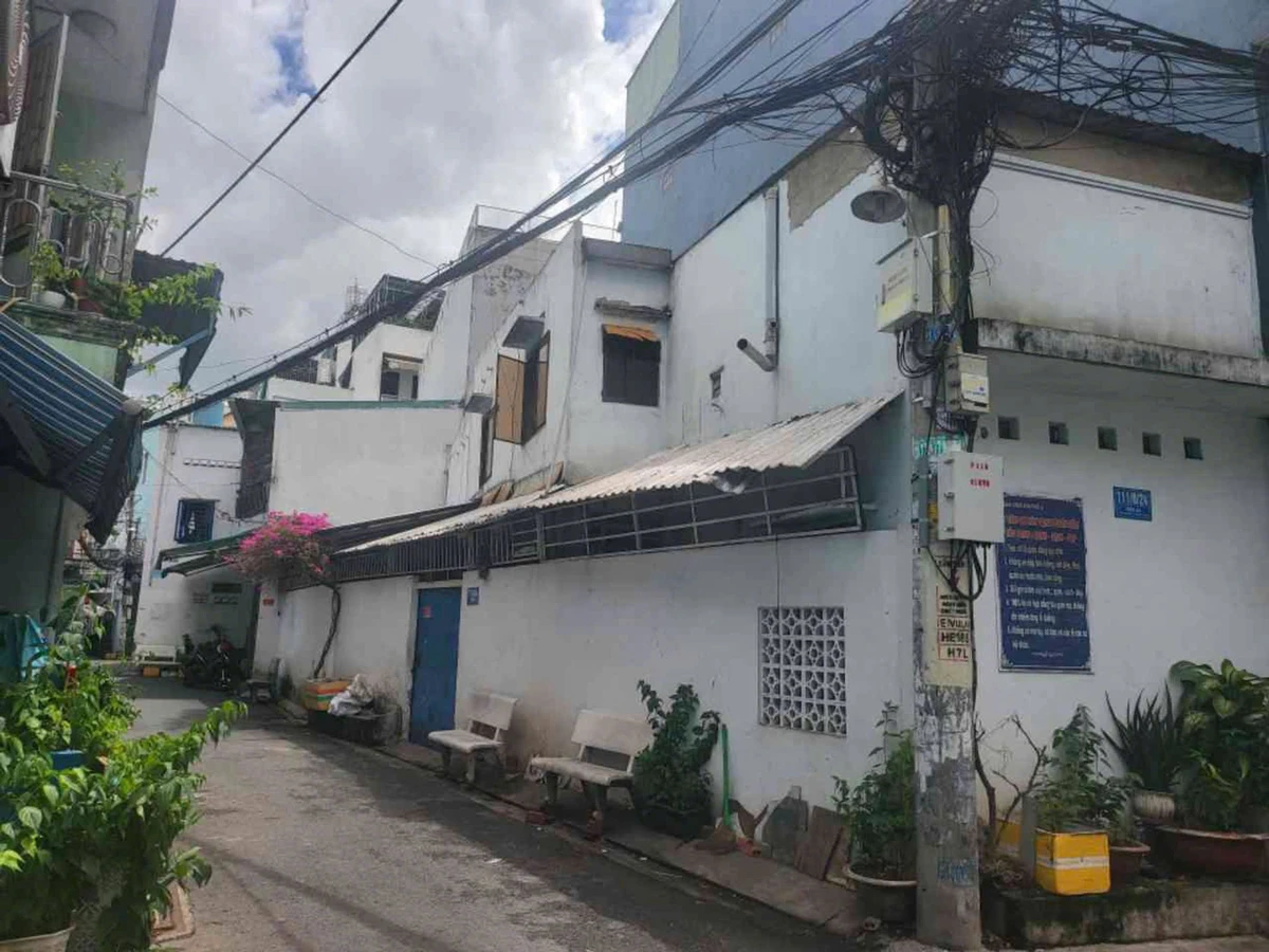 Bán nhà phố góc 50m² 2 tầng Phú Thọ Hòa 5 tỷ - Ảnh thu nhỏ 2