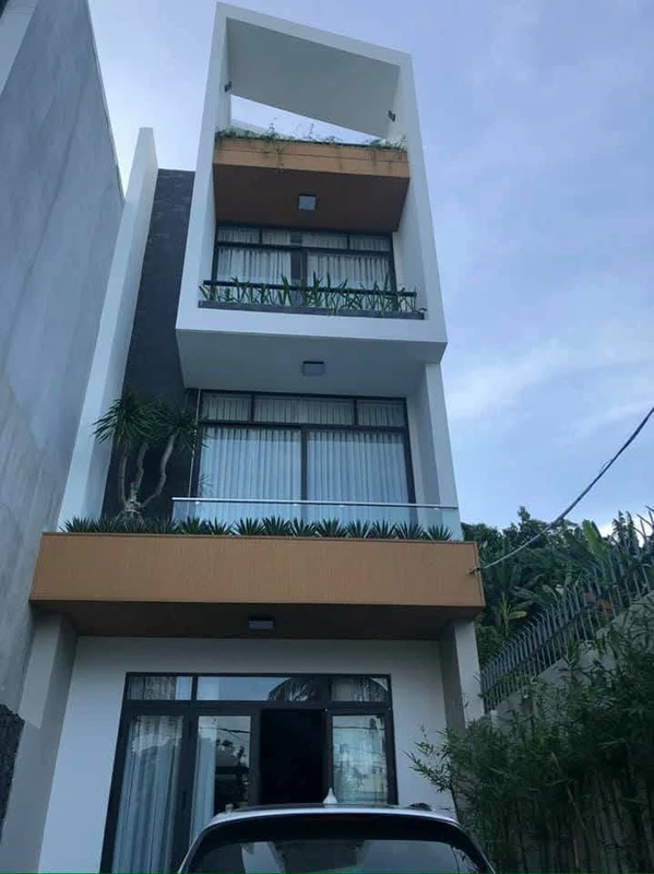 Bán nhà 4 PN, 4 WC, 200m², 12 tỷ, Vũng Tàu