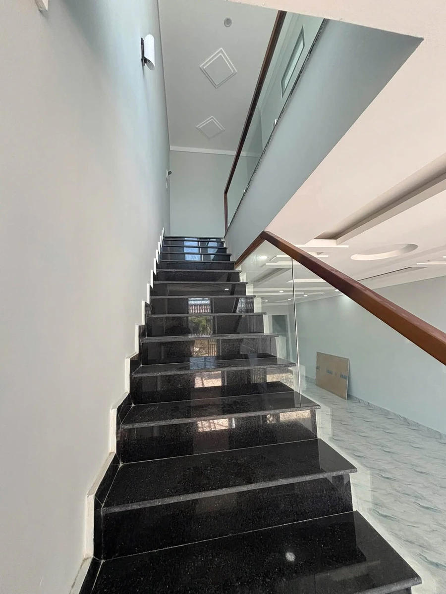 Bán nhà 3 phòng ngủ 60m² gần Buôn Hdok giá 3 tỷ 4 - Ảnh thu nhỏ 4