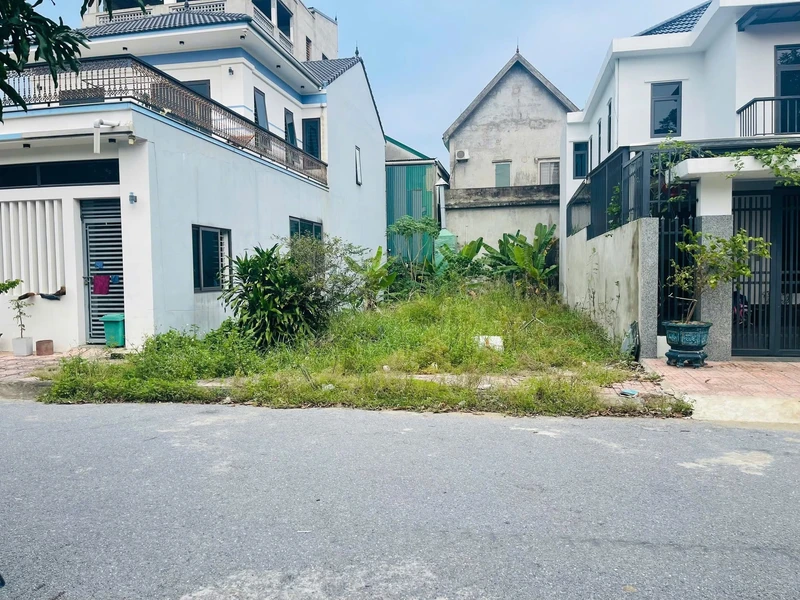 Bán đất Cửa Lò 170m2, mặt tiền 8.5m giá 4.1 tỷ